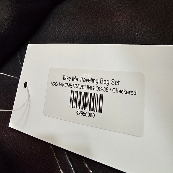 Neon pink checkered traveling set - Picture 4 of 4